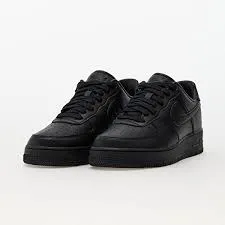 Popular Dunk Colorways thumbnail 2