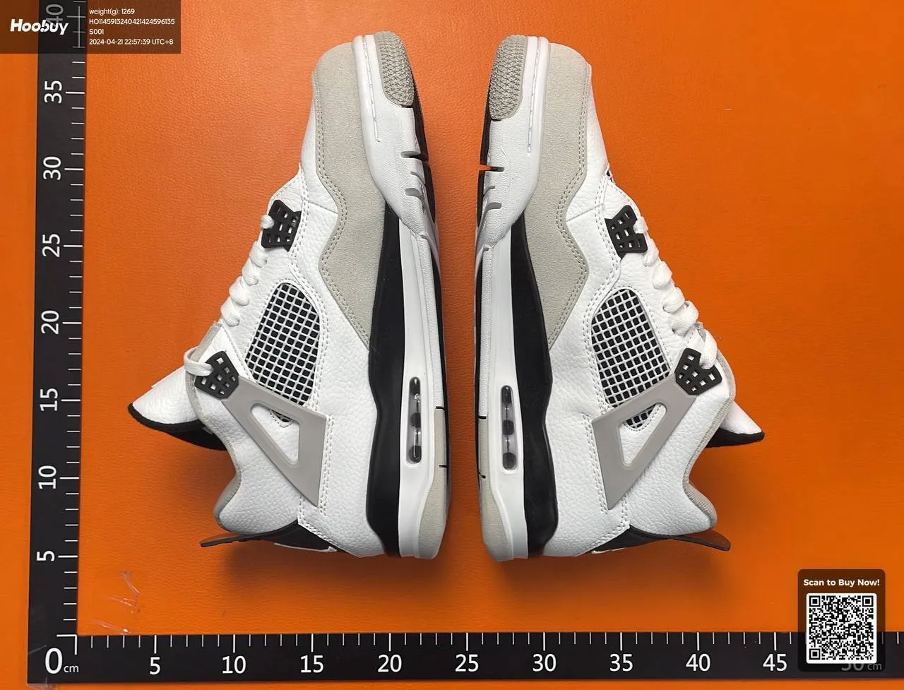 Jordan 4 thumbnail 3