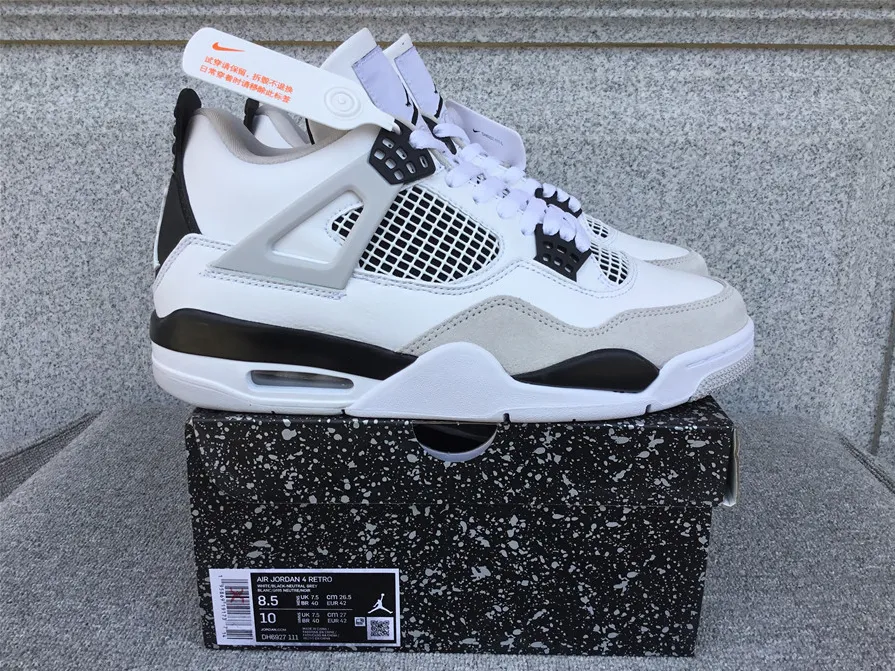 Jordan 4 thumbnail 2