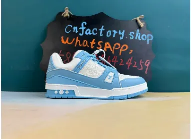 Lv Trainer Low White Sky Blue thumbnail 2