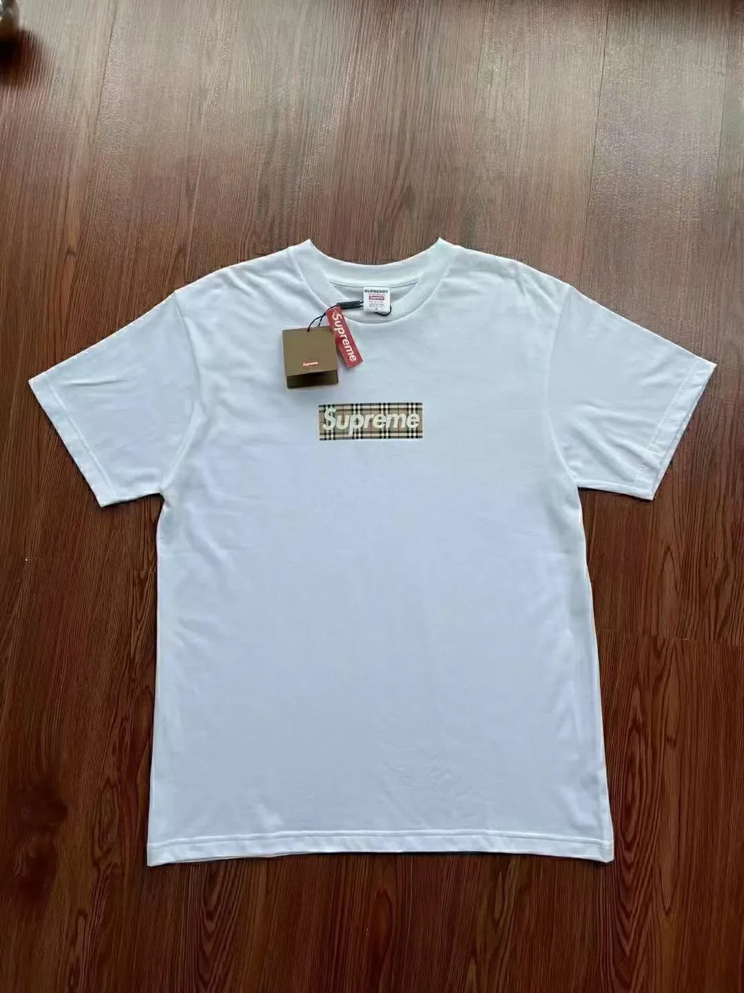 Burberry X SUPREME BOX LOGO thumbnail 2