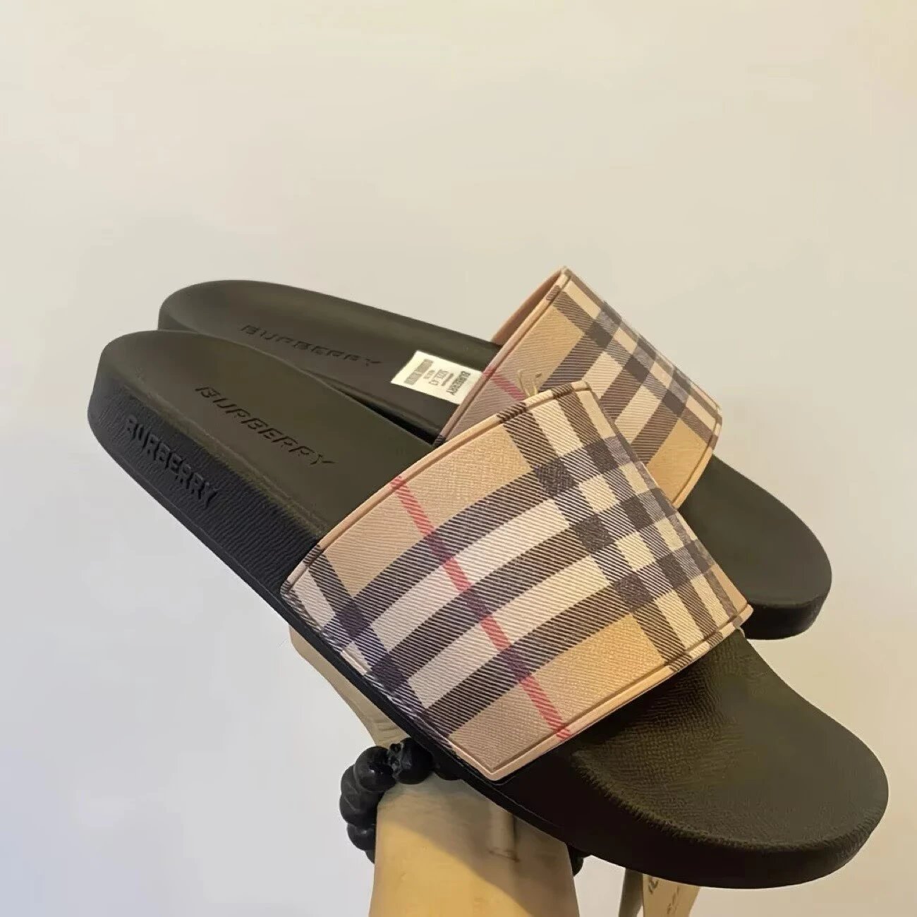 Premium Comfort Slides
